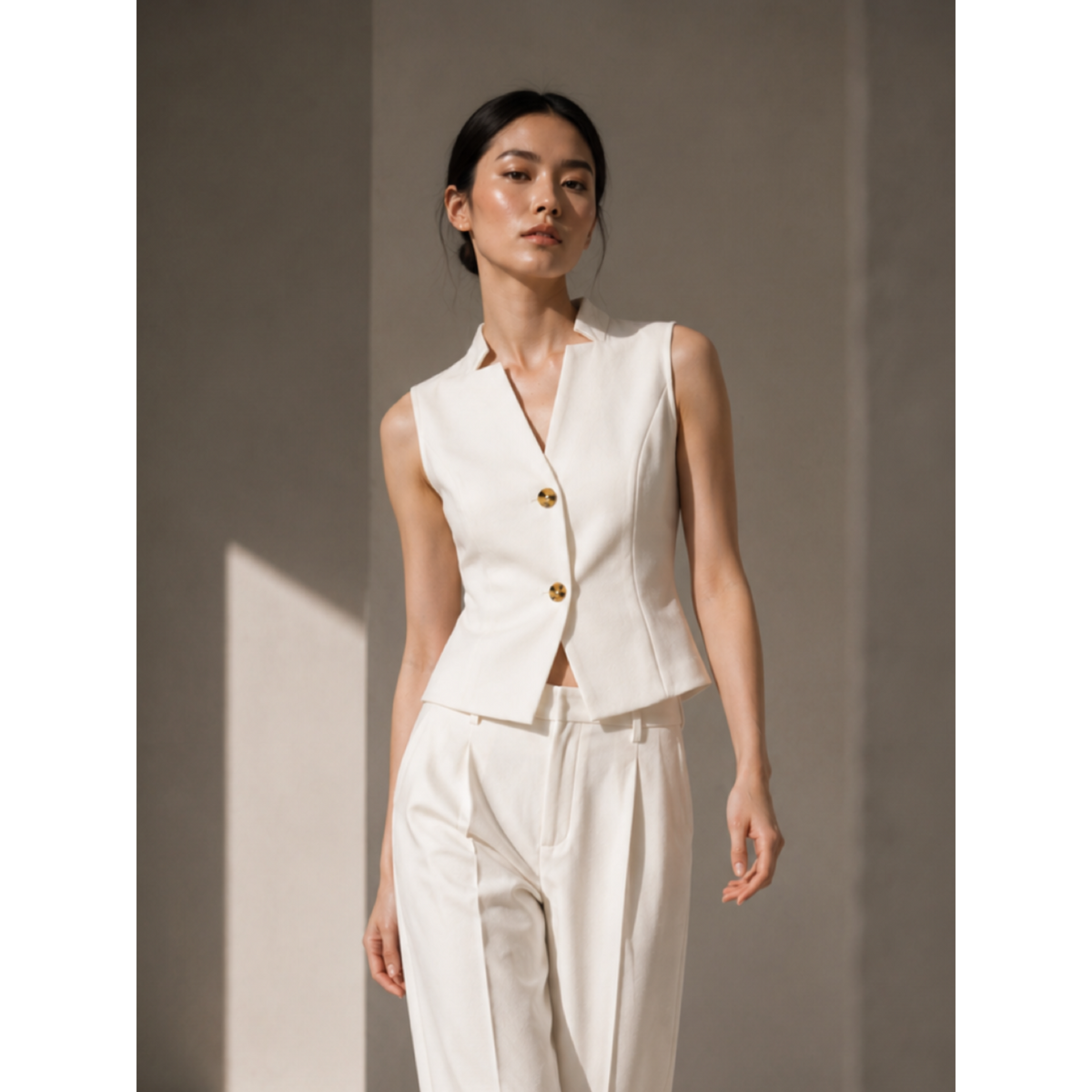 TAILORED VEST — image 2